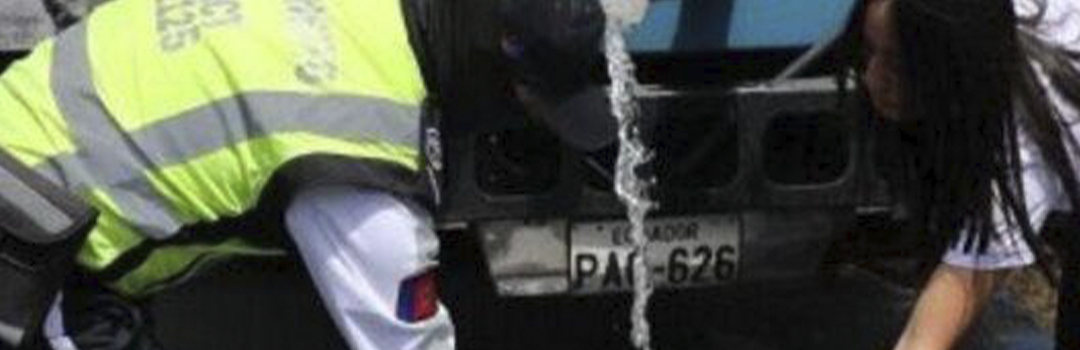 Autoridades alertan sobre la importancia de almacenar agua de forma segura durante los cortes en Quito
