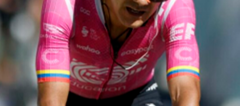 Richard Carapaz firma un brillante tercer lugar en la etapa 3 del Tour de Francia y escala en la general