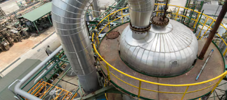 REFINERÍA DE ESMERALDAS RECUPERA EL 86 % DE SU CAPACIDAD OPERATIVA